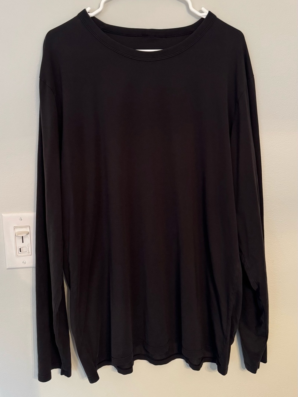 Lululemon Black Long Sleeve Relaxed Top